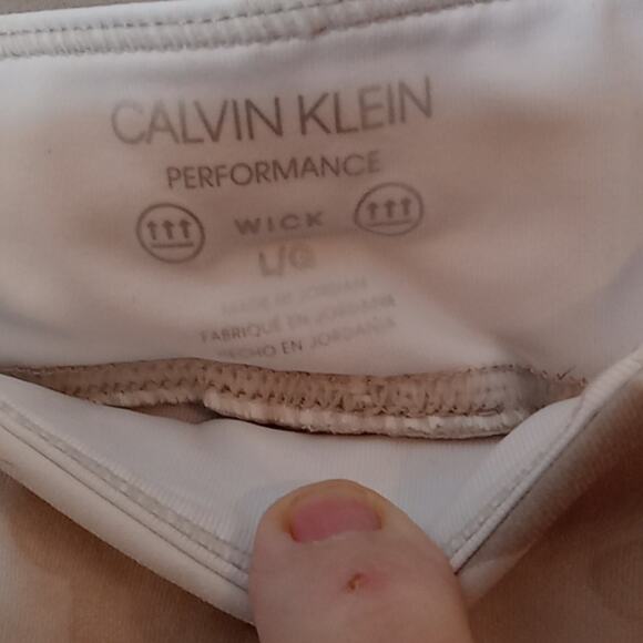 Calvin Klein Performance Wick tan camo Capri leggings. Large - Picture 2 of 8